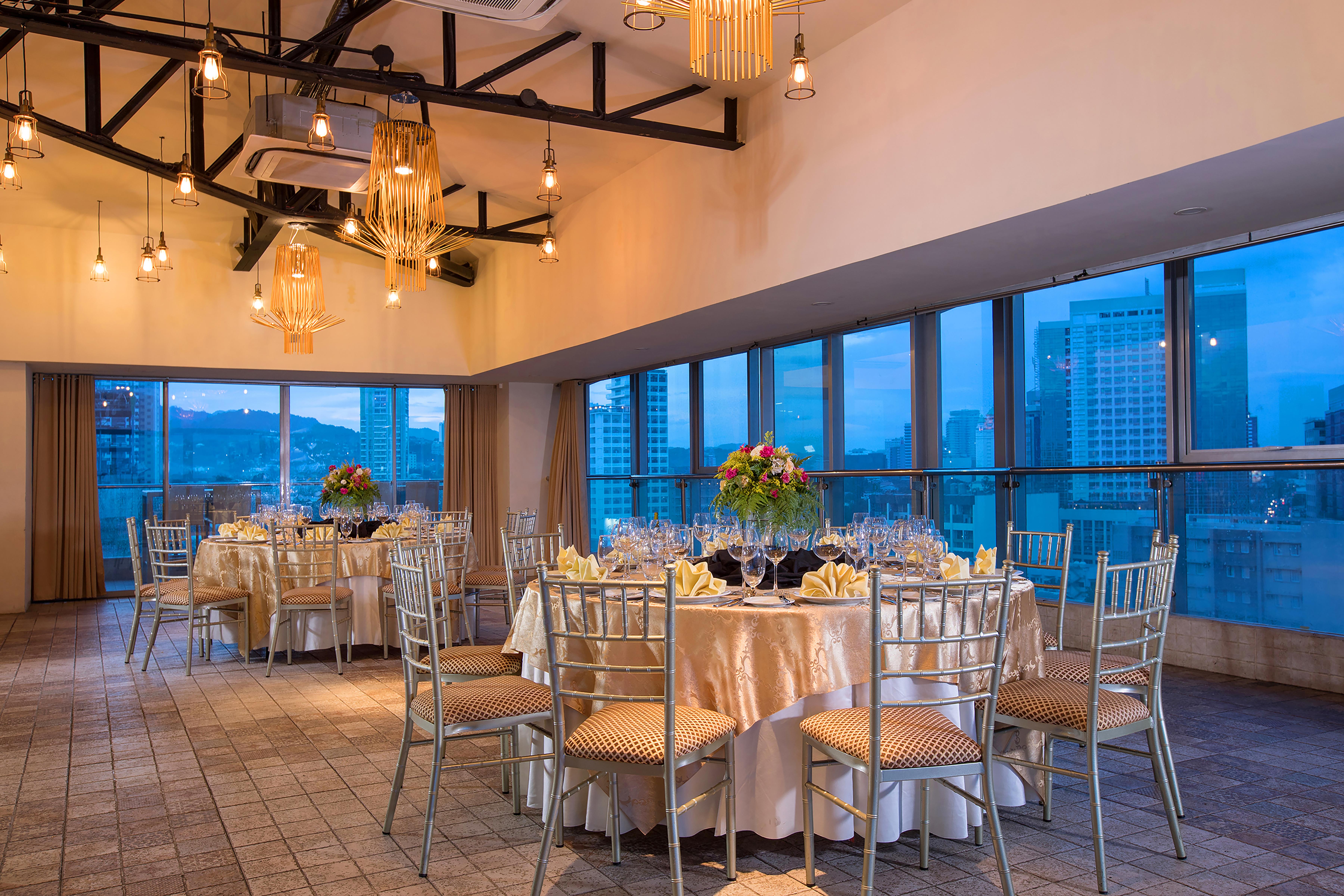 Golden Prince Hotel & Suites Cebu Εξωτερικό φωτογραφία
